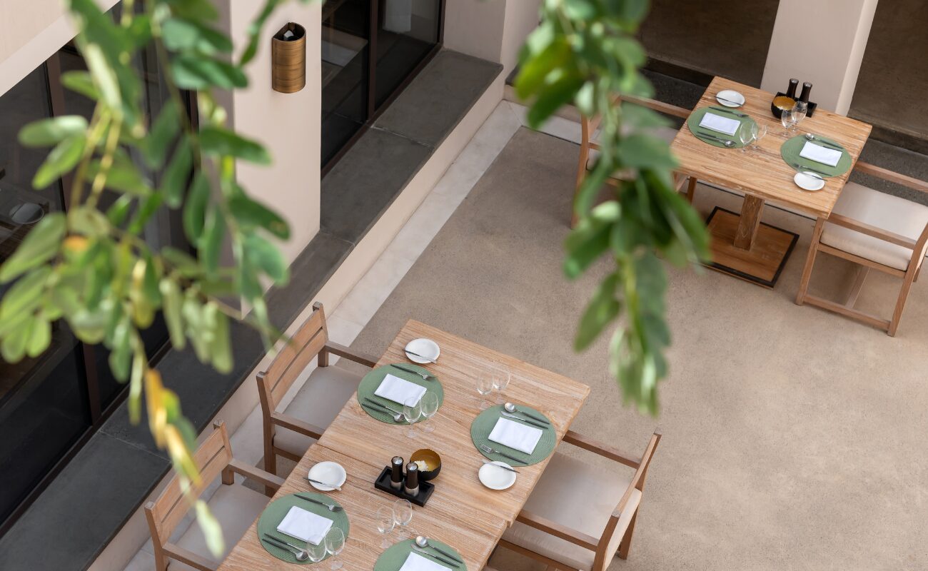 outdoor the restaurant