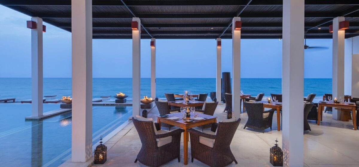 CMU Dining The Chedi Pool Cabana 2019