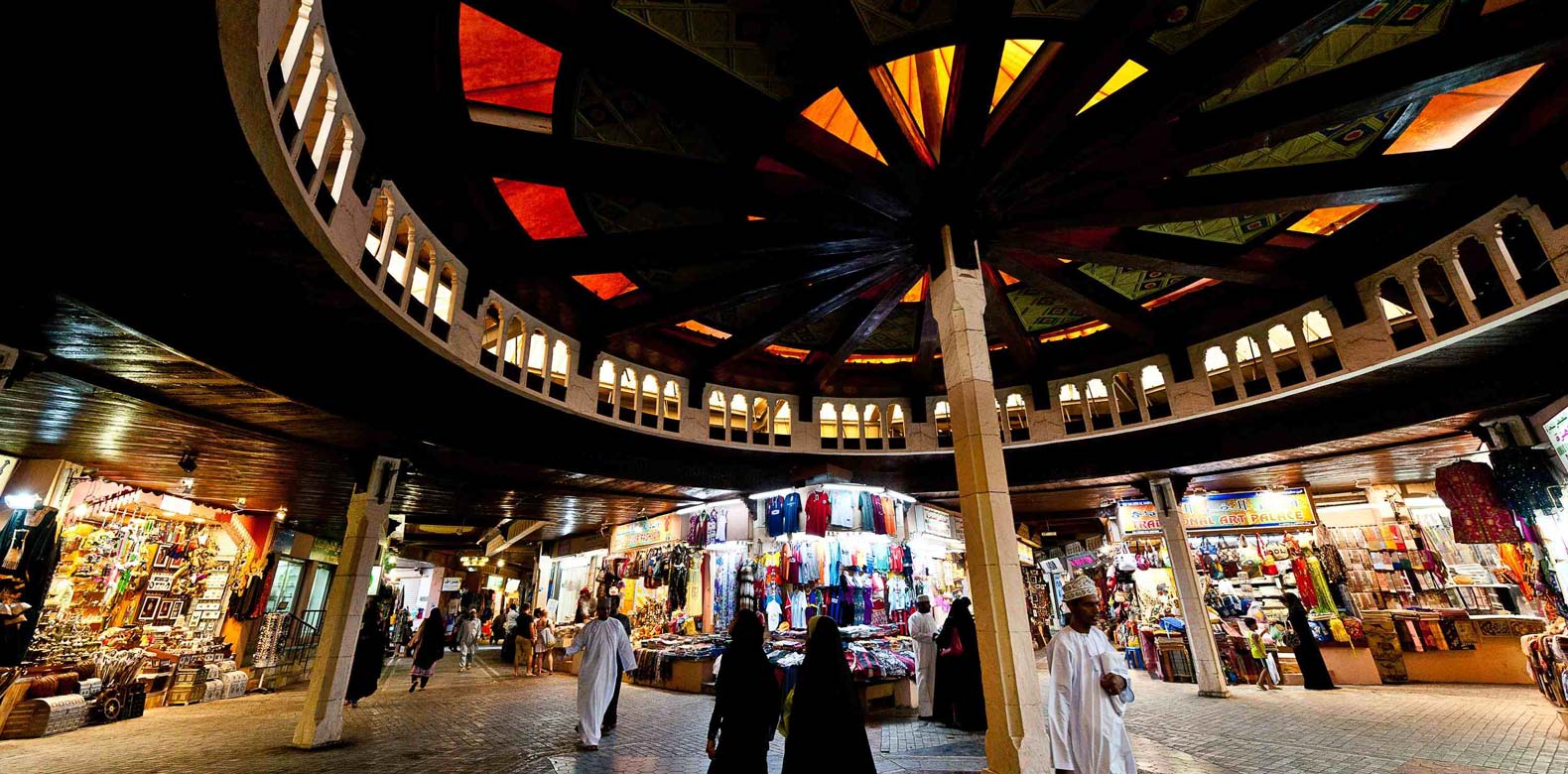 CMU Destination Muttrah Souq02