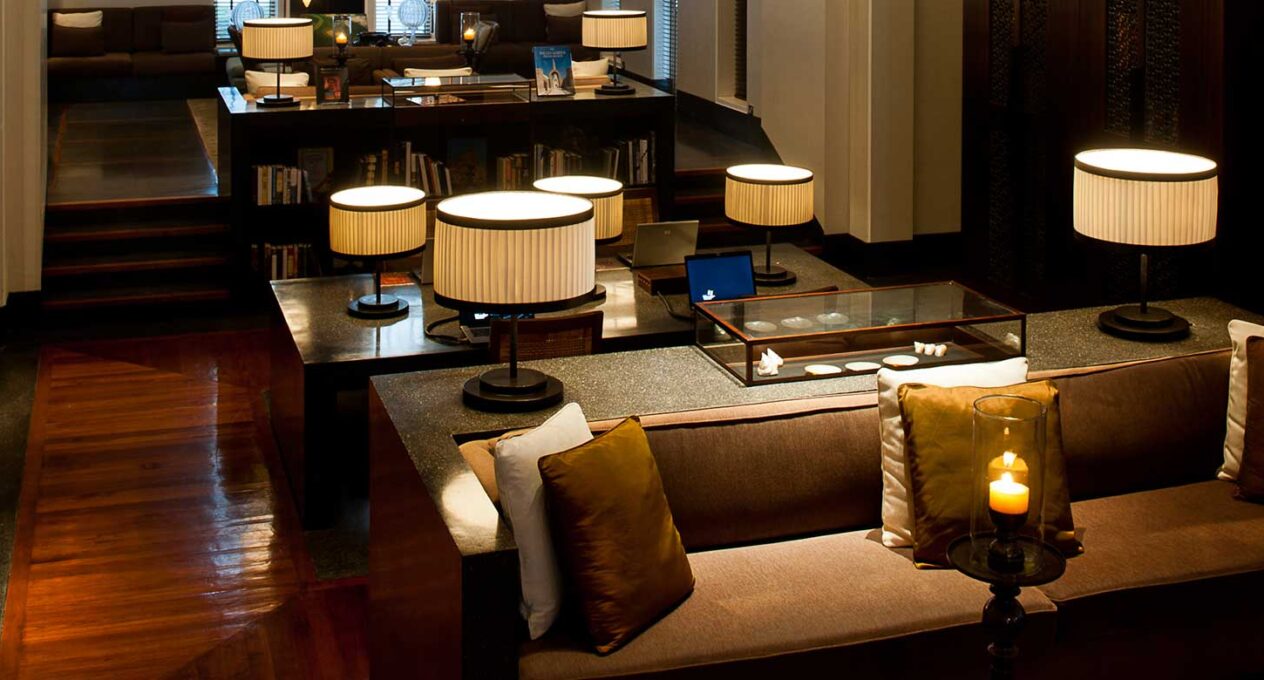 Chedi Muscat Club Lounge v 1