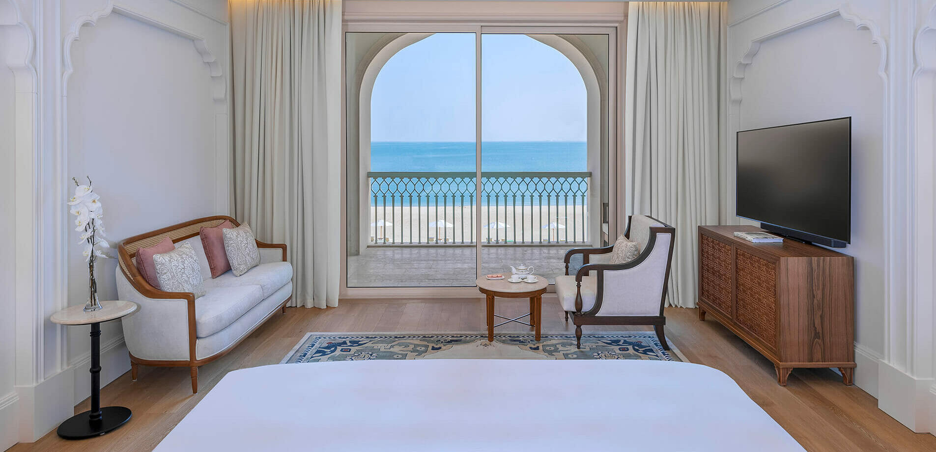 The Chedi Deluxe room2 1 e1676539559369