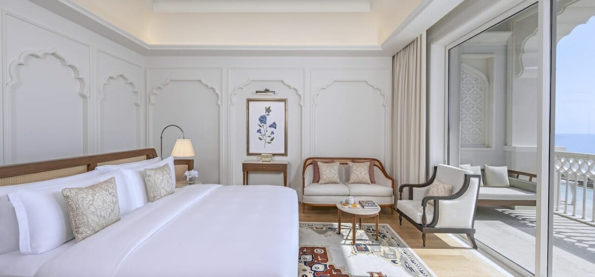 The chedi club room1