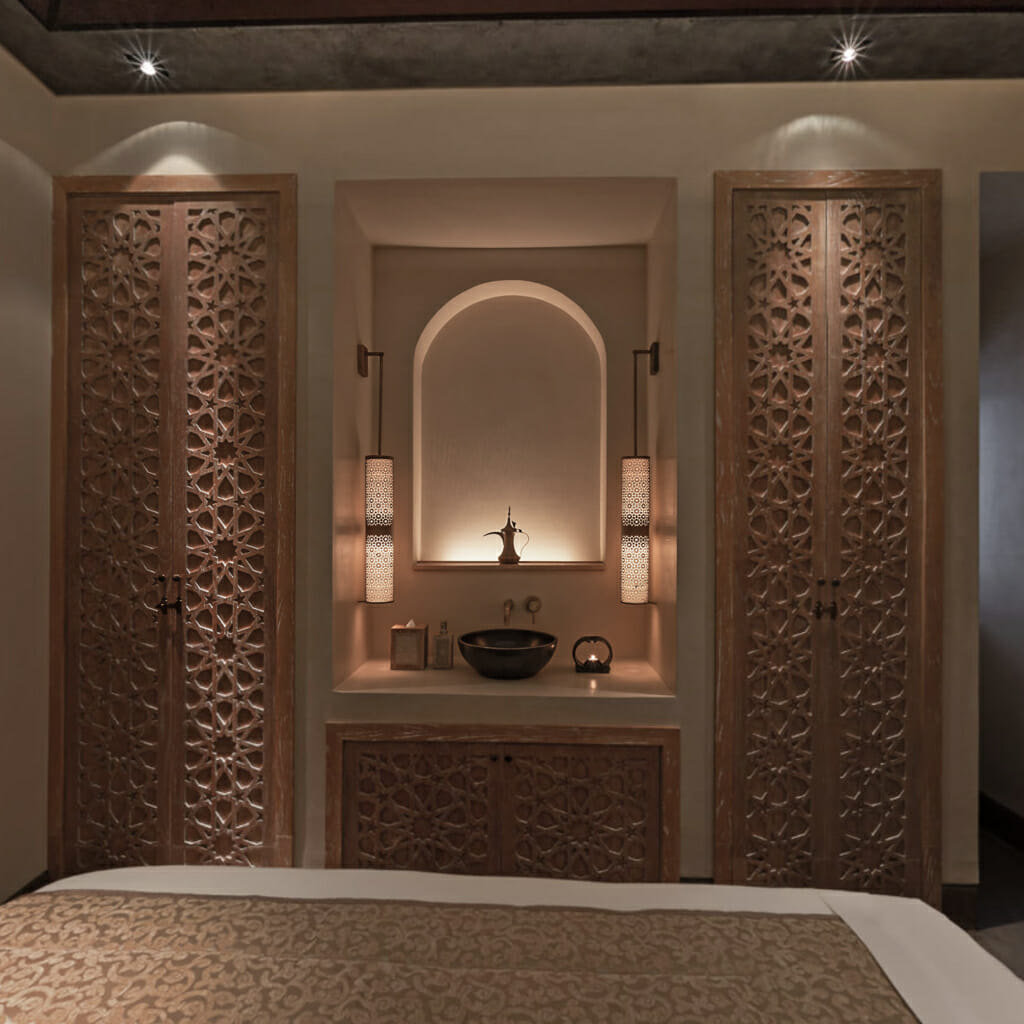ladies spa treatment room