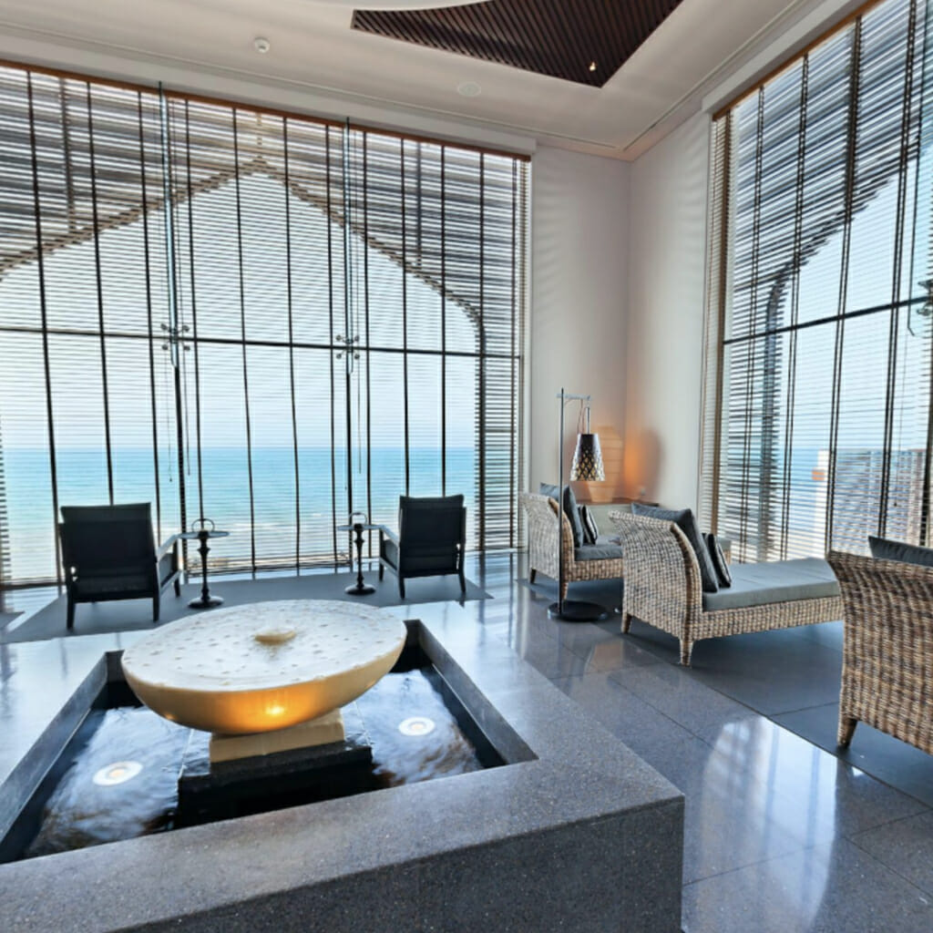the spa relaxation lounge